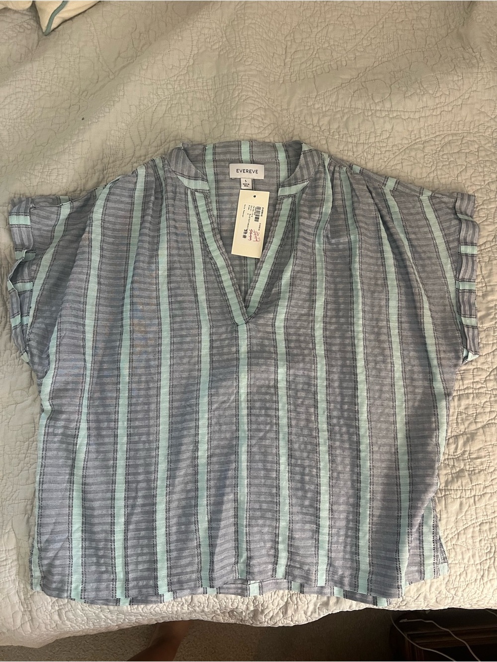 Evereve Striped V-Neck Popover Top - Mint & Gray